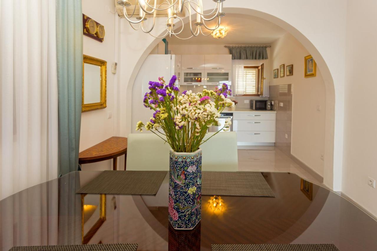 Antonia'S Place By Villa Kristonia Hvar Town Buitenkant foto