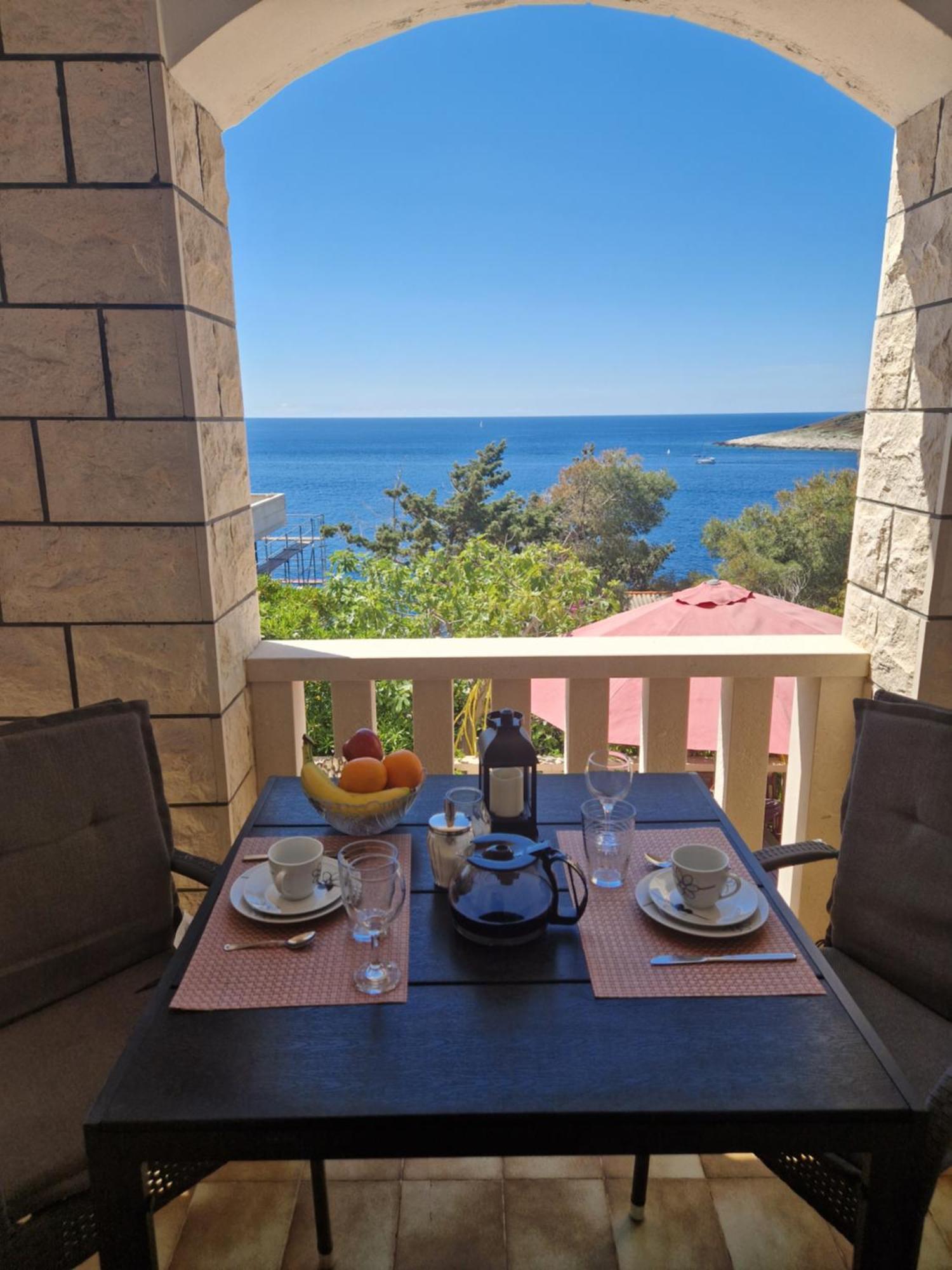 Antonia'S Place By Villa Kristonia Hvar Town Buitenkant foto