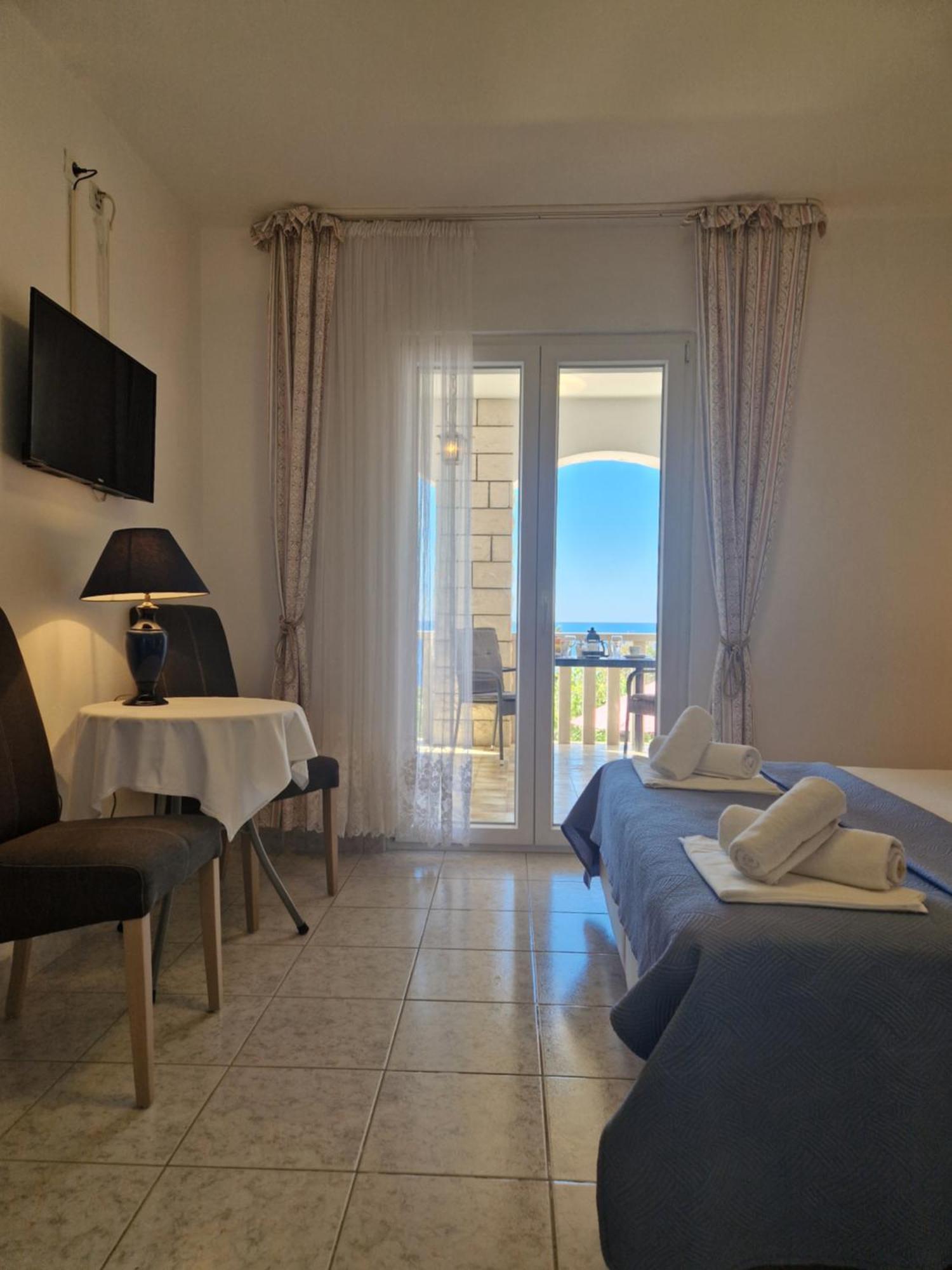 Antonia'S Place By Villa Kristonia Hvar Town Buitenkant foto